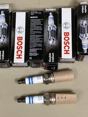 Bosch Double Iridium Spark Plugs OE Fine Wire 9600 9613 9659 High Performance x8